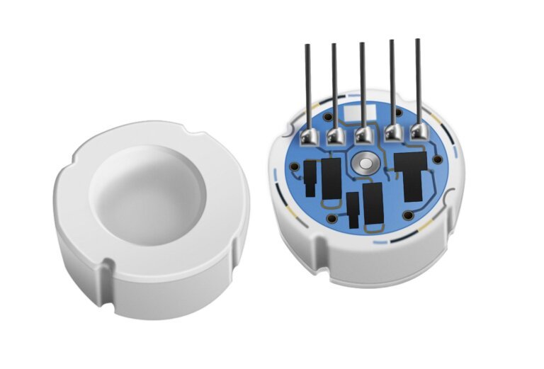 Pressure transmitter for sewage treatment